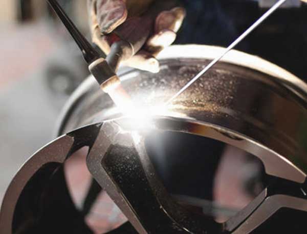 SOLDADURAS Y MAQUINADOS ESPECIALES CABALLERO - Rectificación de rines