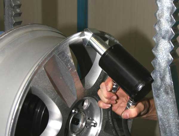 SOLDADURAS Y MAQUINADOS ESPECIALES CABALLERO - Mejoramos tus piezas y accesorios