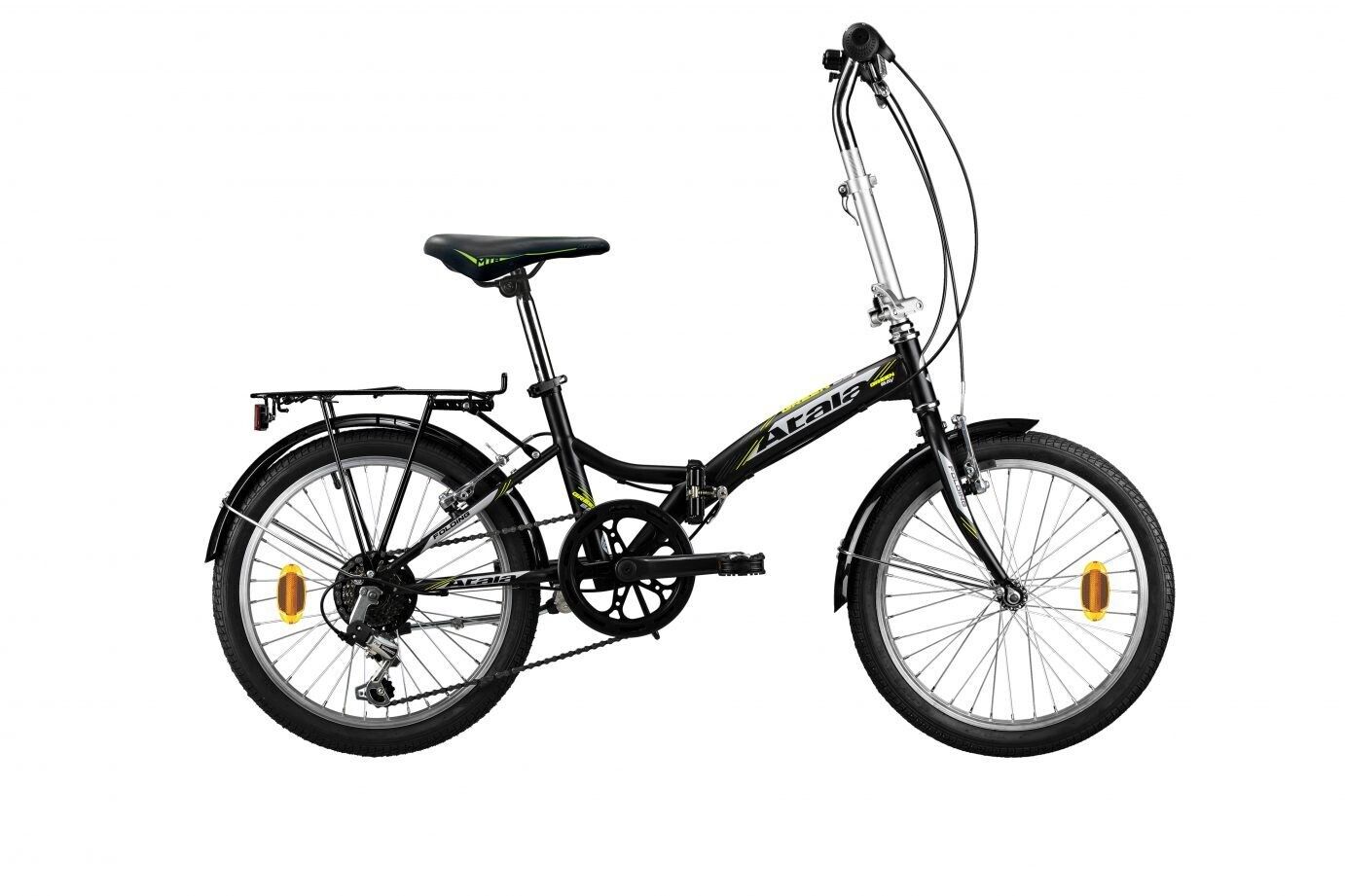 Una bicicletta pieghevole nera con portapacchi posteriore su sfondo bianco.