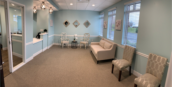 Image of Vivid Dentistry office reception area