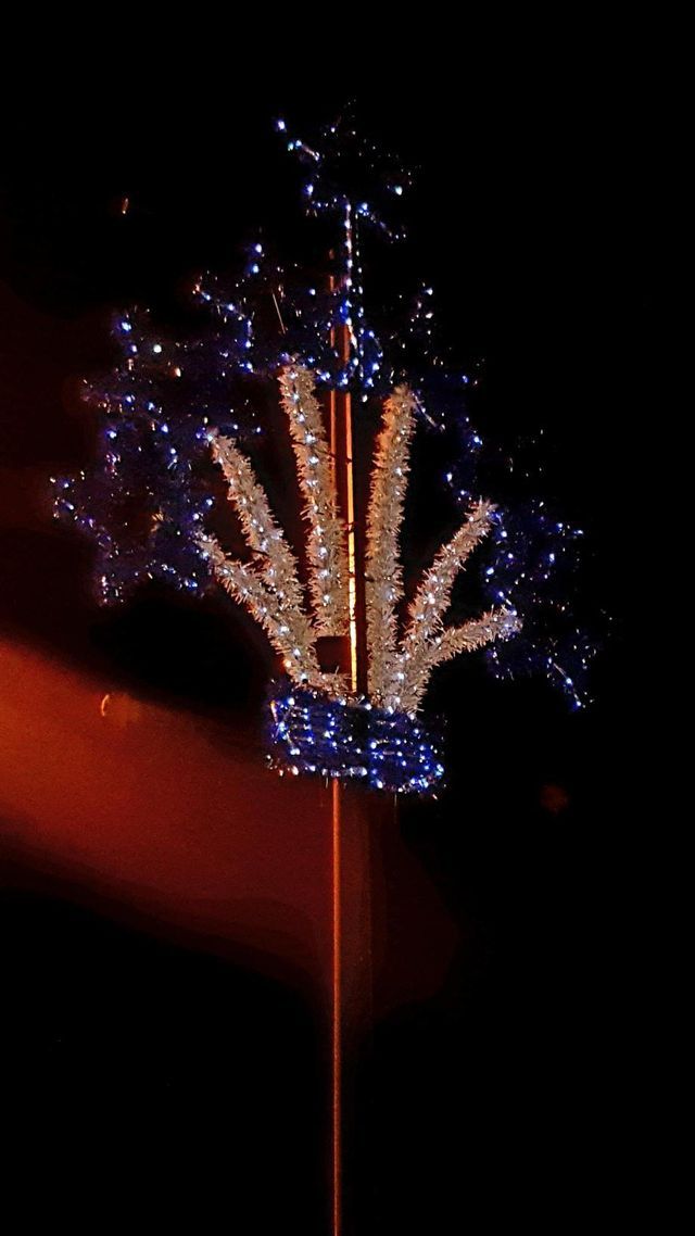 shining Christmas decor