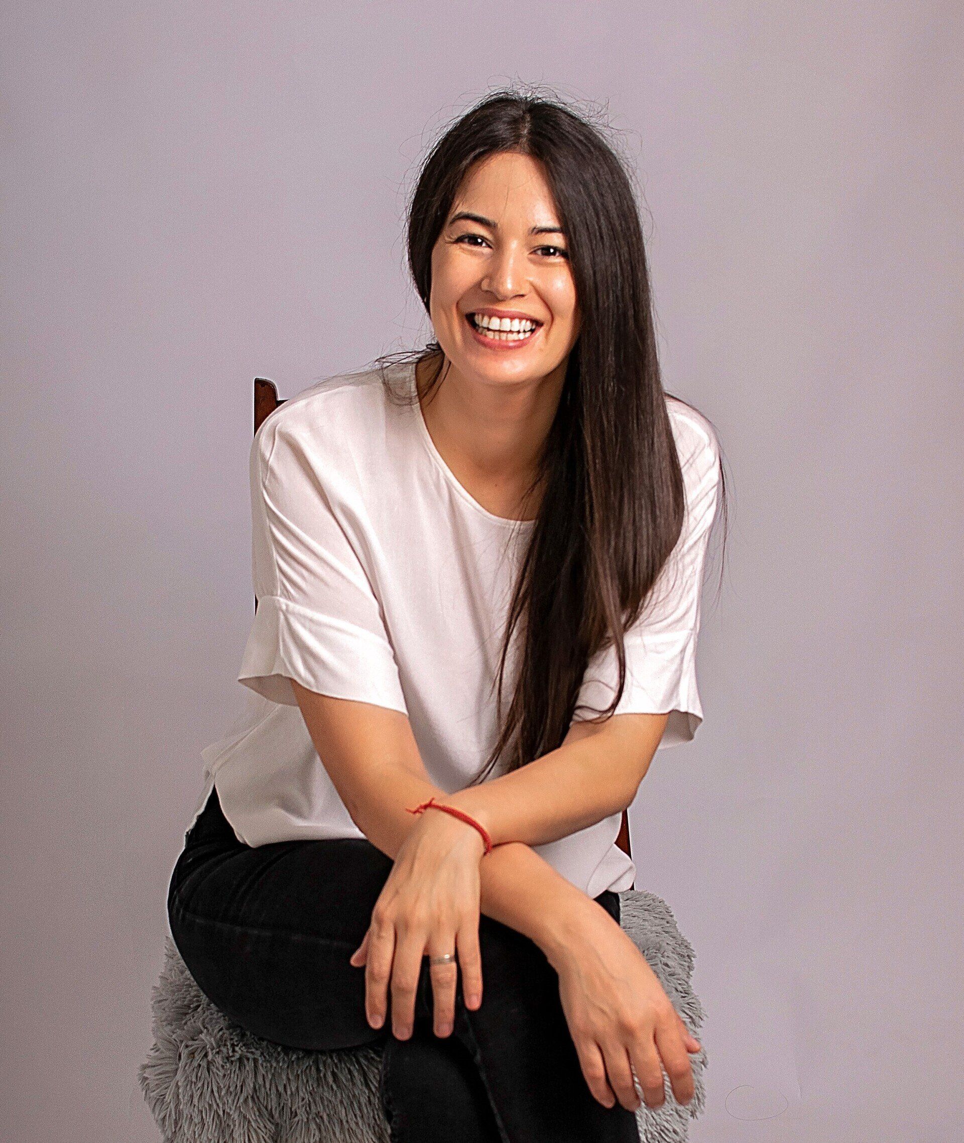 Abi Alvarez Sesiones 1:1 y talleres grupales. Modalidad presencial y en línea.