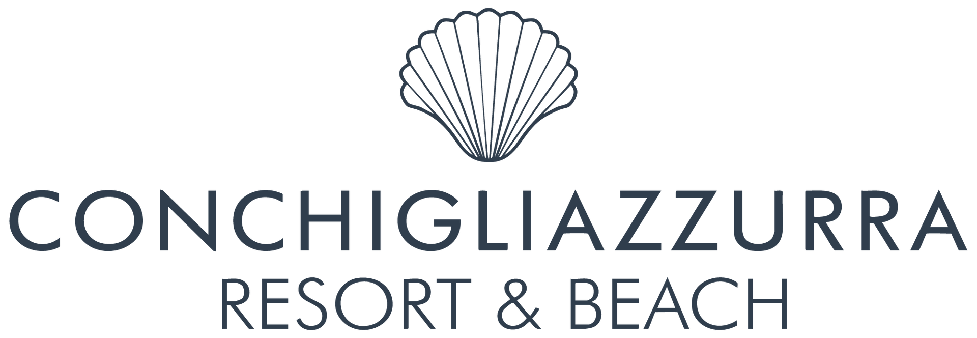 Logo del Conchigliazzurra Resort & Beach con l'icona di una conchiglia sopra il testo.