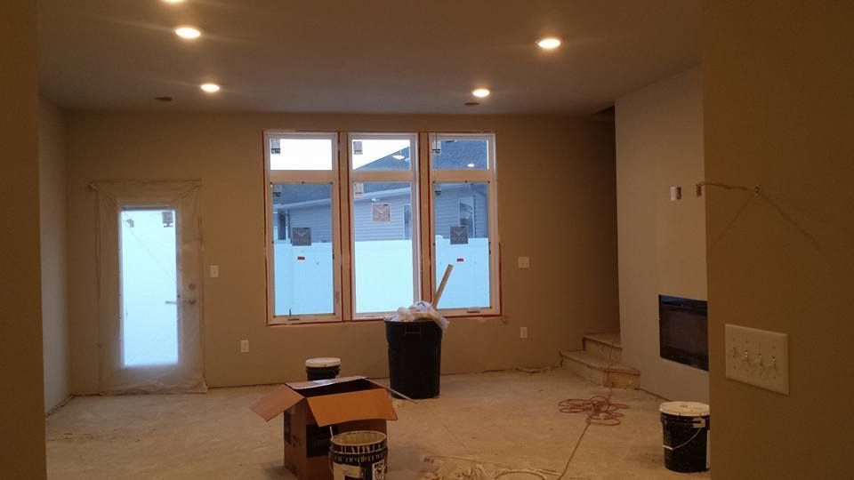 drywall and paint finishing around a homes windows