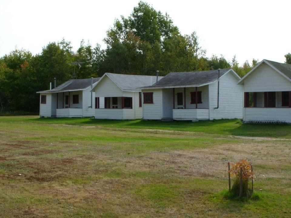 Maine Bear Hunting, Maine Bear Hunt, Lodge