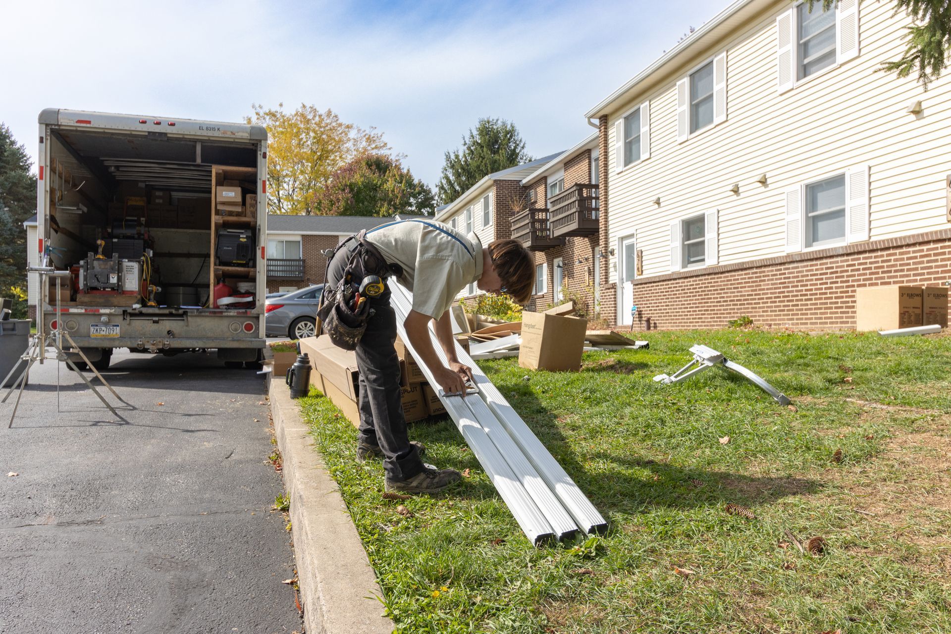 Gutter installation process