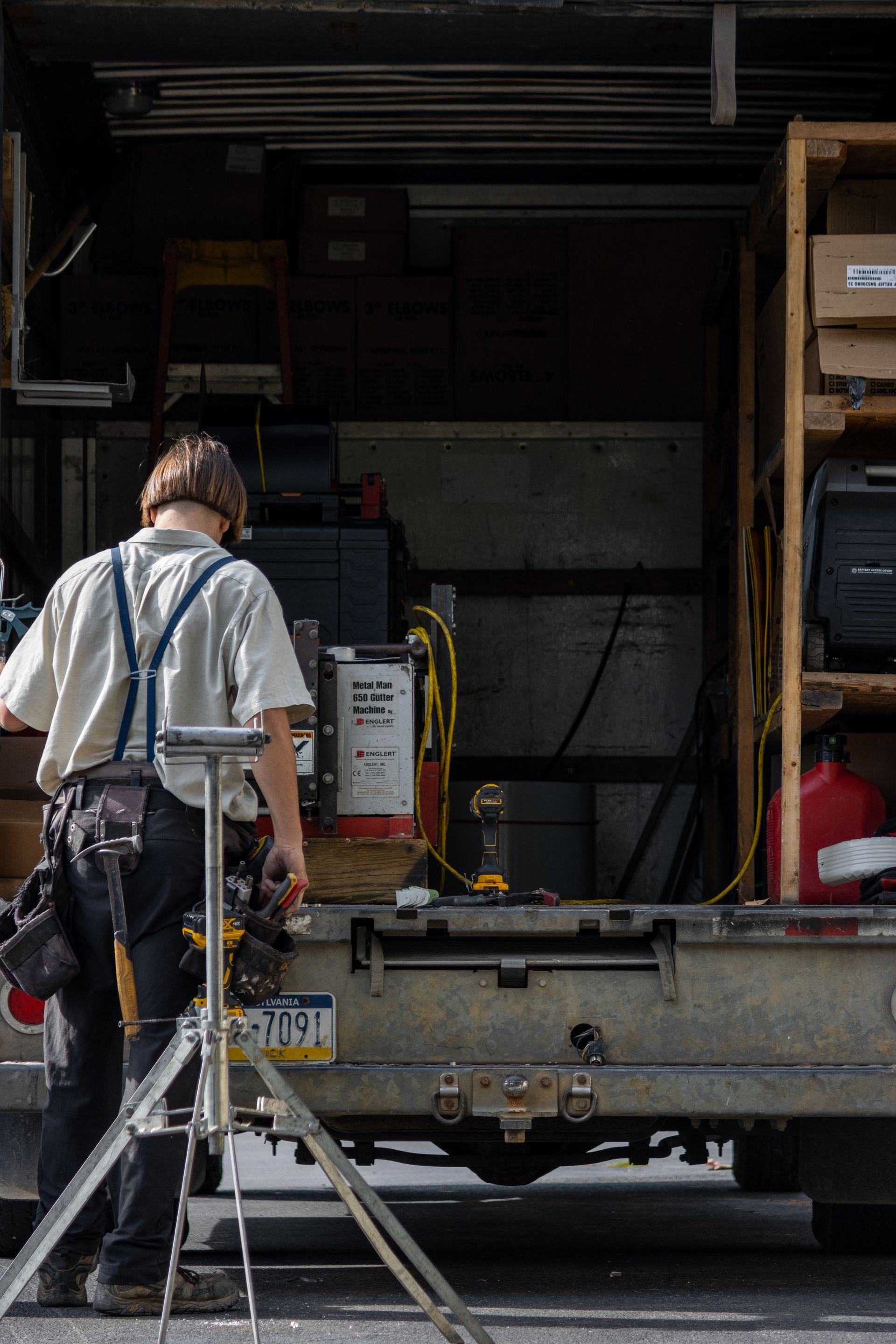 Gutter installation process