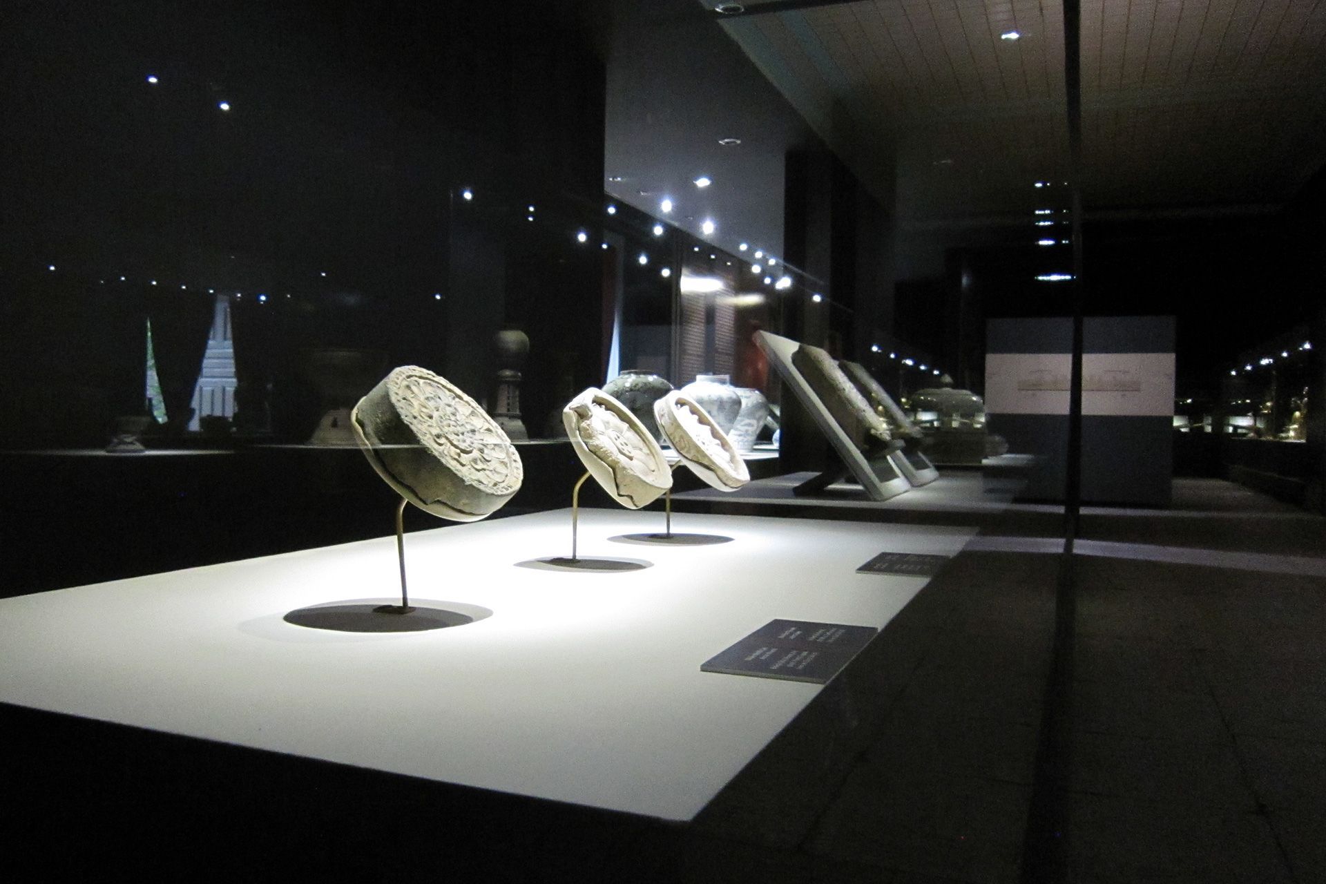 istanboli-Displays & Lights