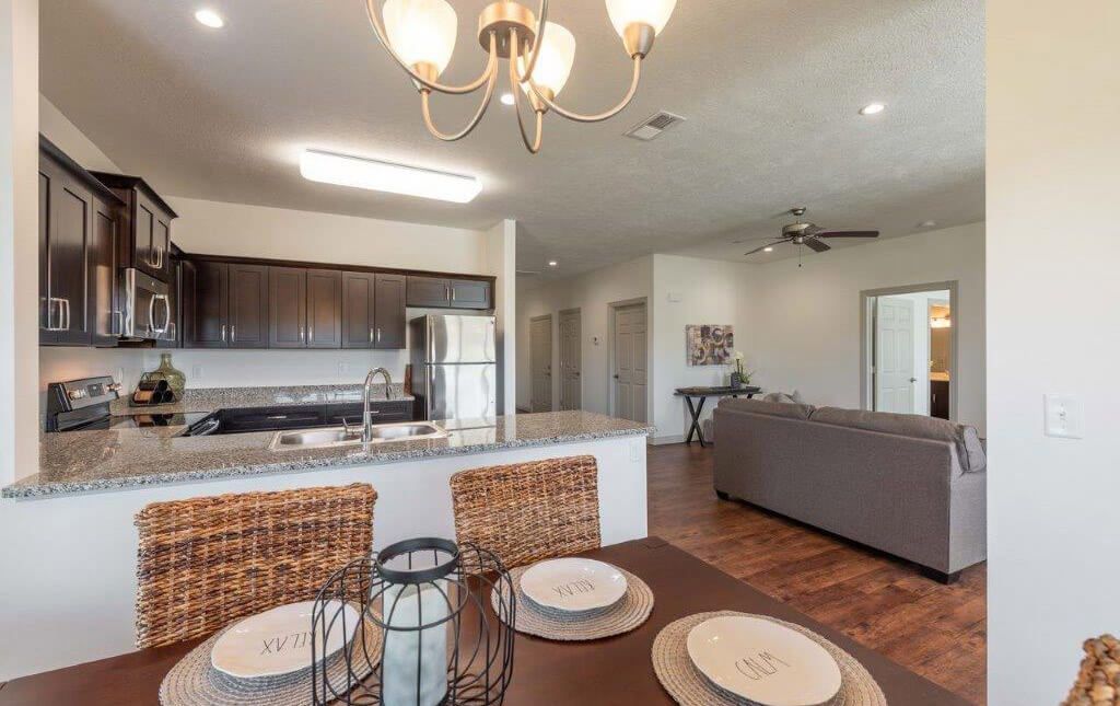 The Villages at James River kitchen