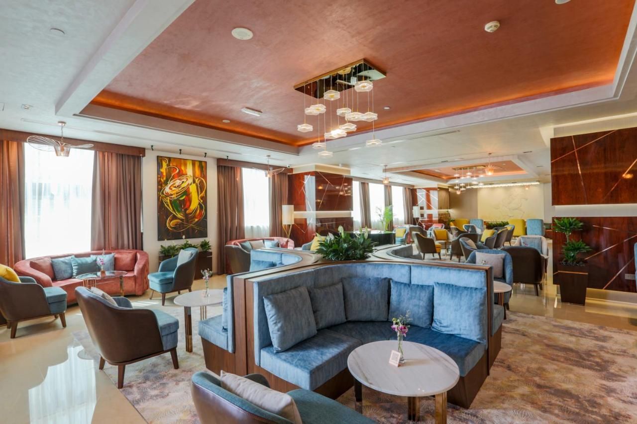 Book hotel With Tour Visionary