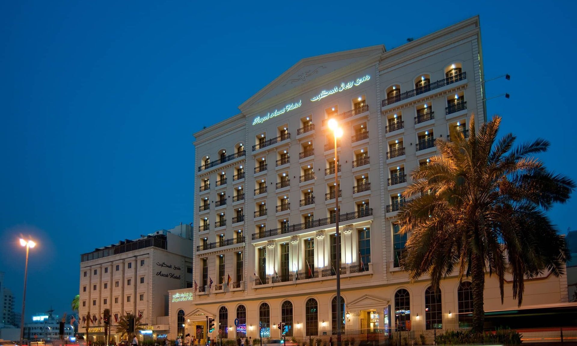 Book hotel With Tour Visionary