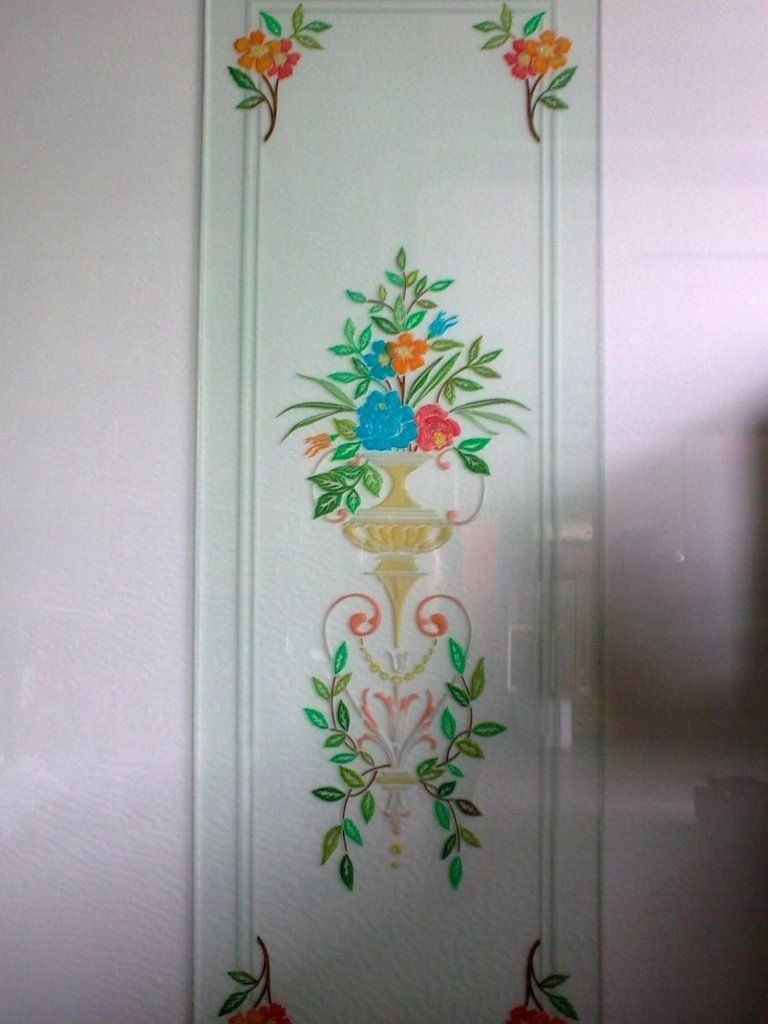 decorazioni su vetrata