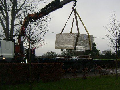 Unloading of pedestals at Frensham Heights School