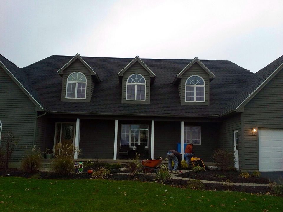 Big House — Montazuma. NY — Helmer Roofing