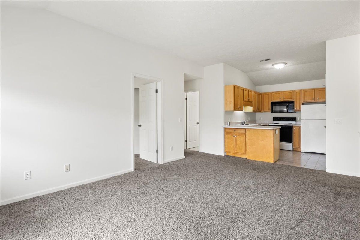 2 bed 2 1/2 bath photo gallery