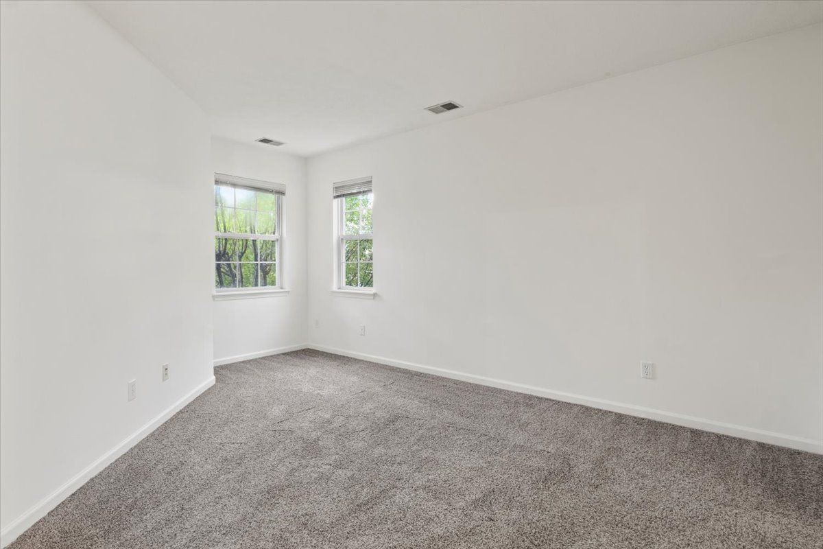 2 bed 2 1/2 bath photo gallery