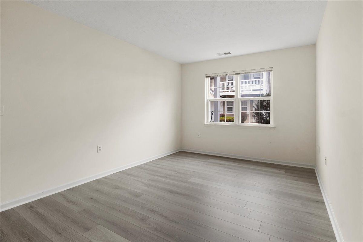 1 bed 1 bath apartment photo gallery