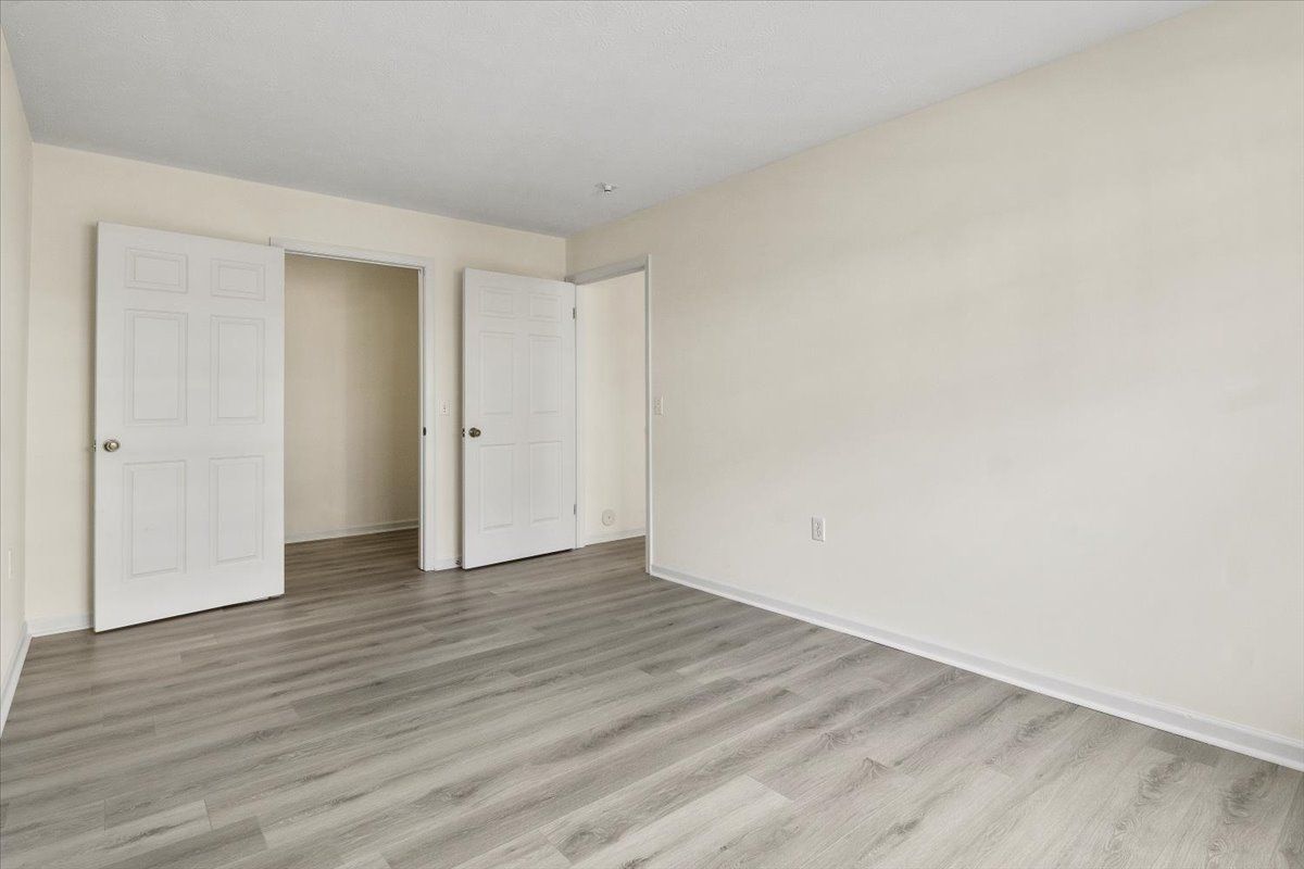 1 bed 1 bath apartment photo gallery