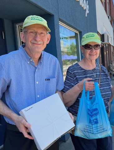 Food Lift volunteers picking up food