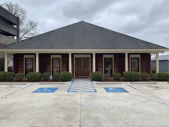 Clinic — Houma, LA — Dr. Charon Gentile and Heather