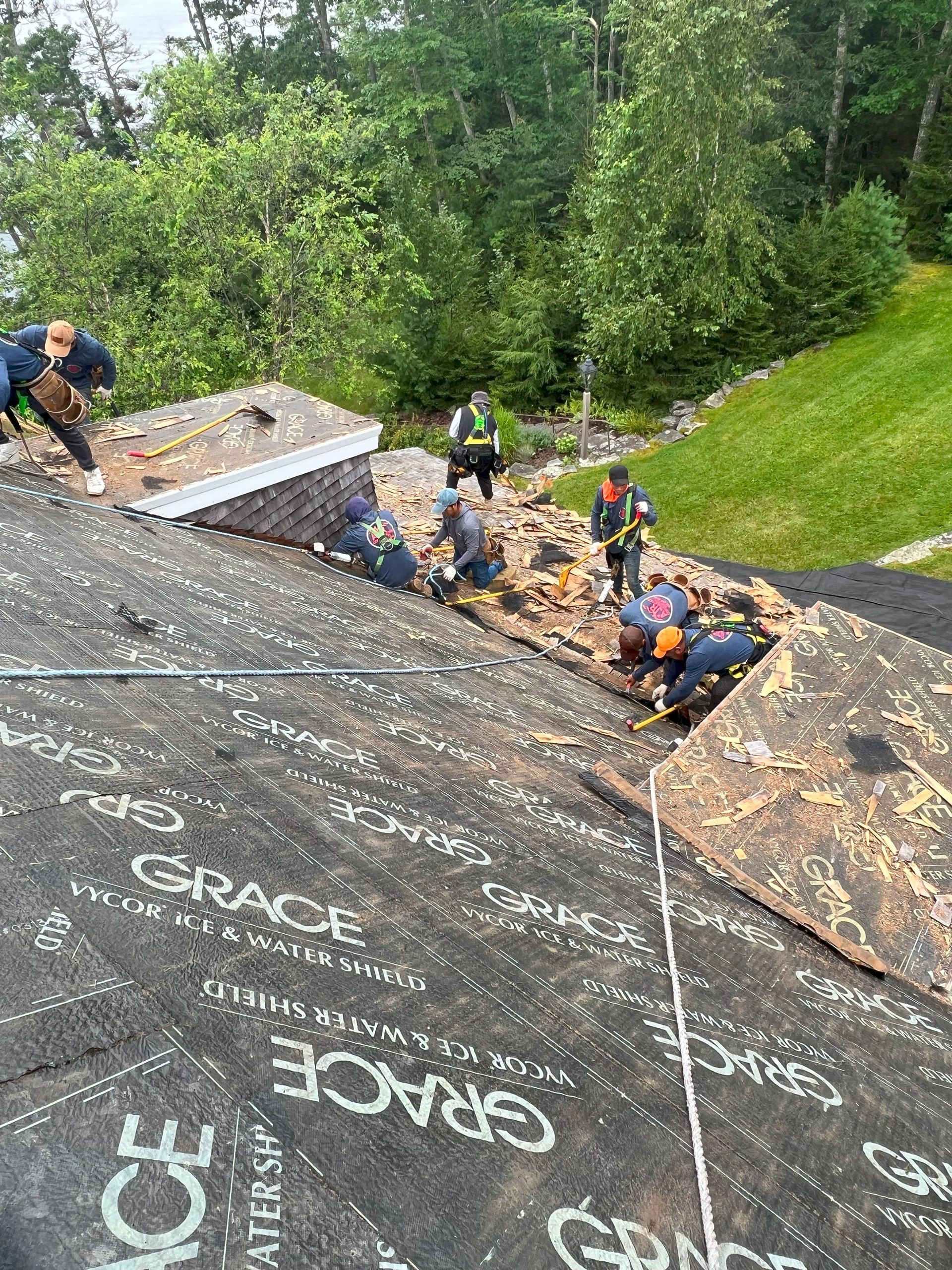 cedar shingles Round Pond 2