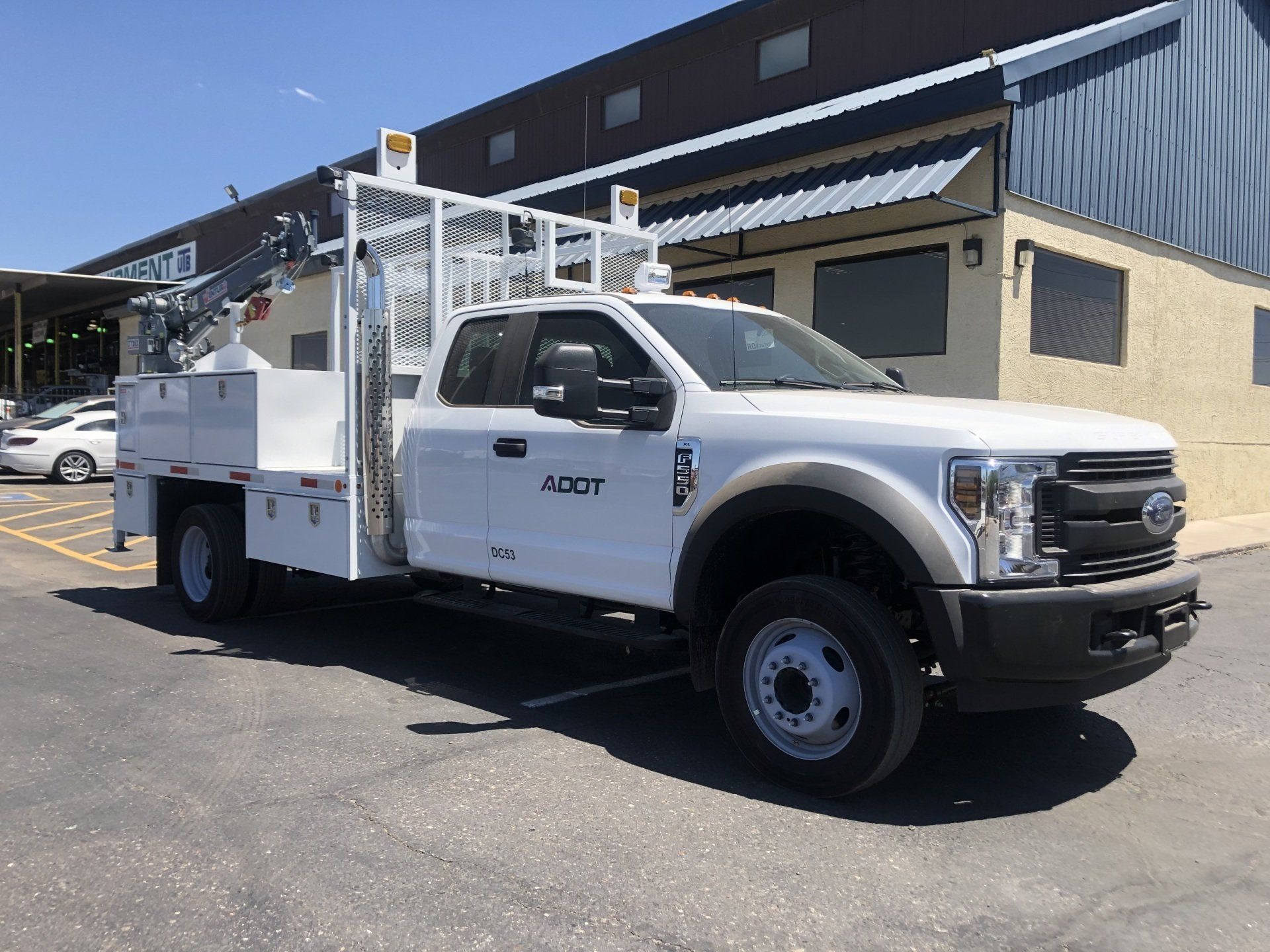 Commercial Fleet Upfitting | Drake Equipment