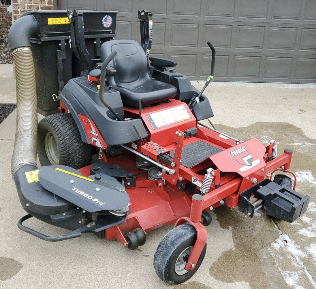 CANFIELD CONDO FOR AUCTION SALE