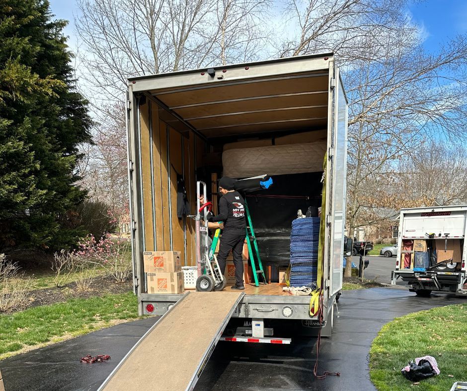 Credentials for an International Moving Company