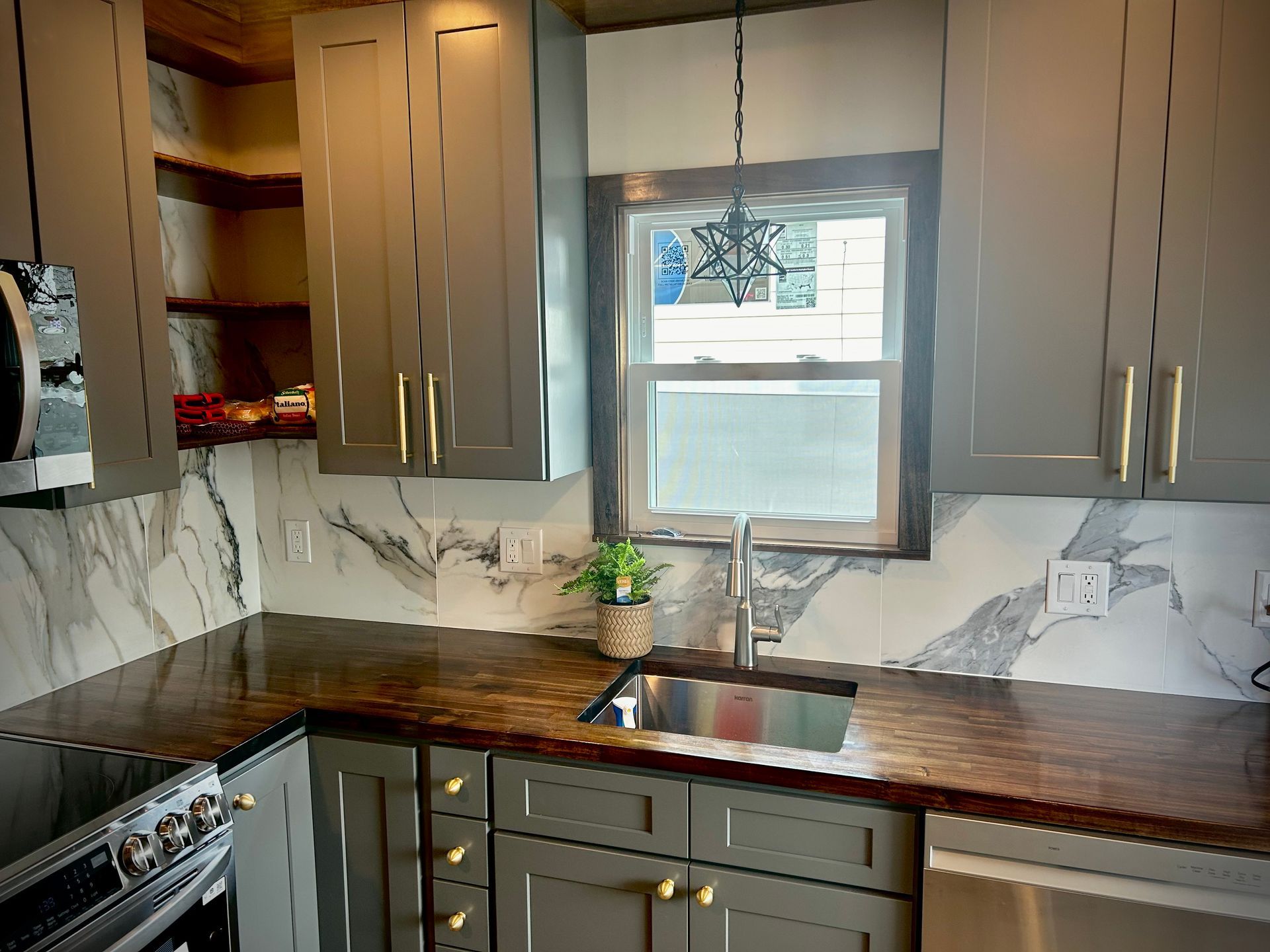 J.S. Boyd Contracting Struthers, OH, Small Kitchen Remodel. Jefferson Smith