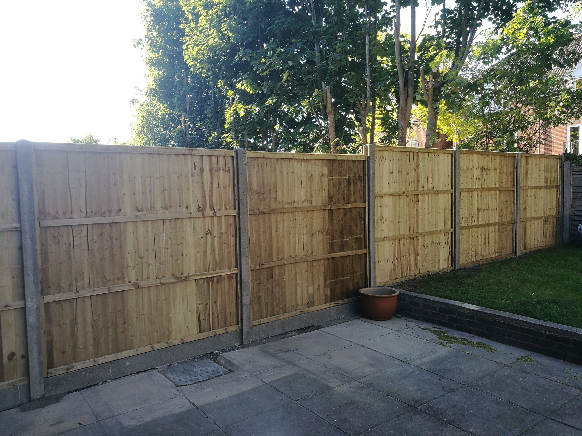 Feather edge fencing