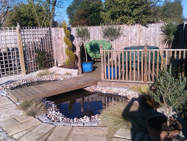 garden features