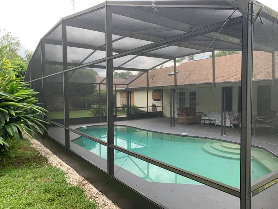 Swimming Pool with Enclosure — Volusia County — Edgewater Screen