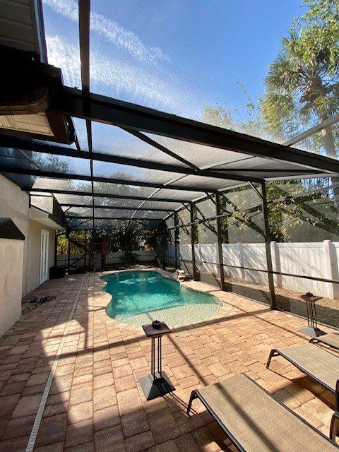 Pool Enclosure 3 — Volusia County — Edgewater Screen