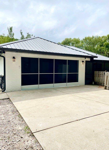 Garage Screen 2 — Volusia County — Edgewater Screen