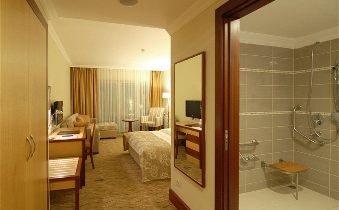 Vira Hotel, Engelli Odası