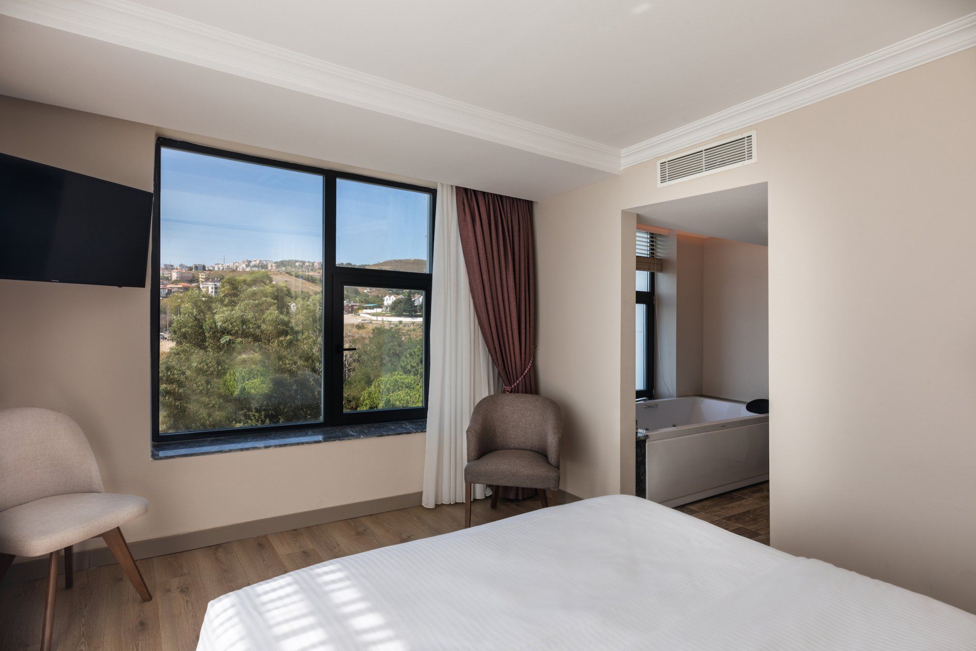 Vira Otel Suites Sinop, King Suit, oda görünümü