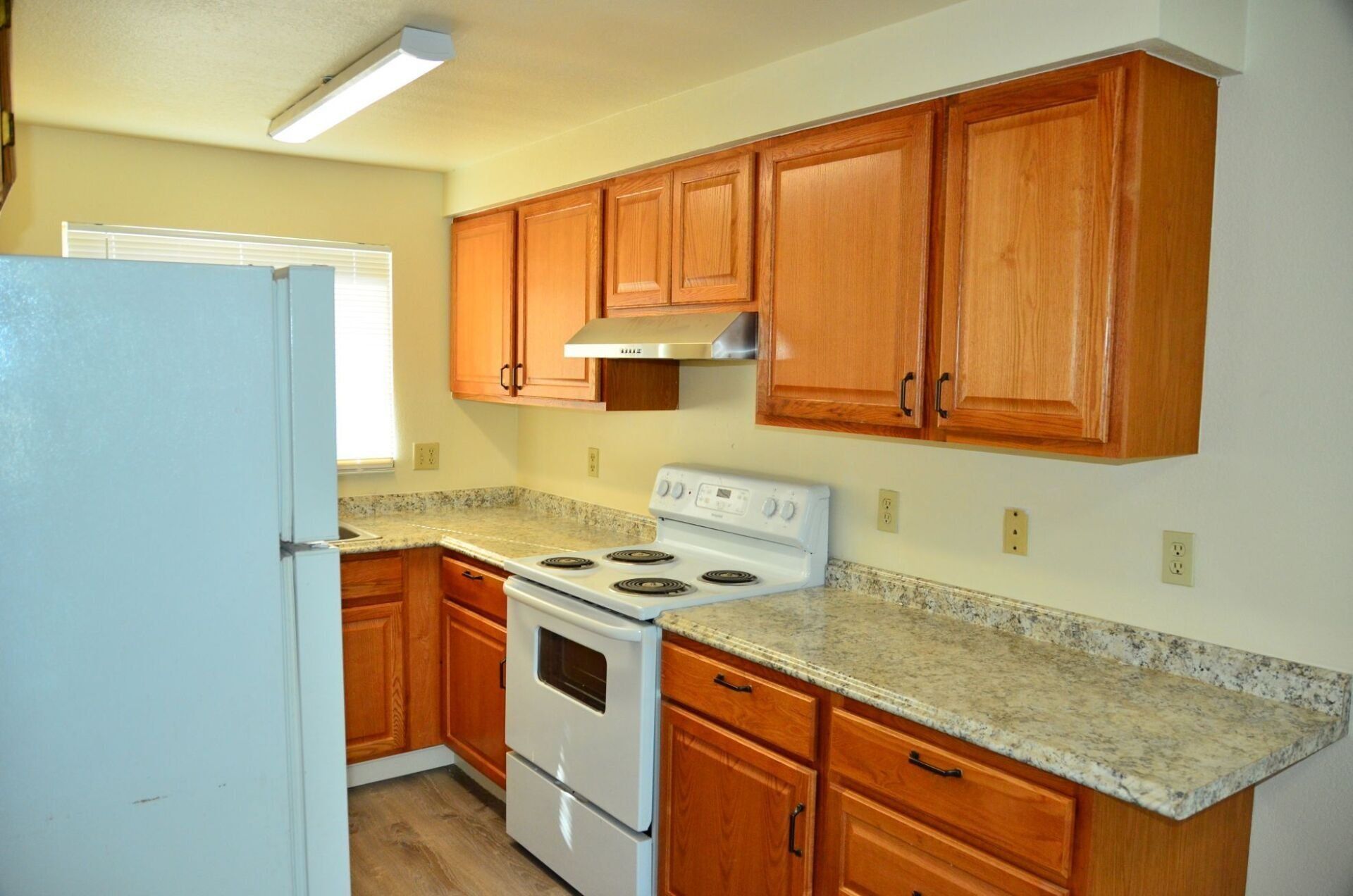 Maple Place Apartments Milestone Property Management Salem, OR