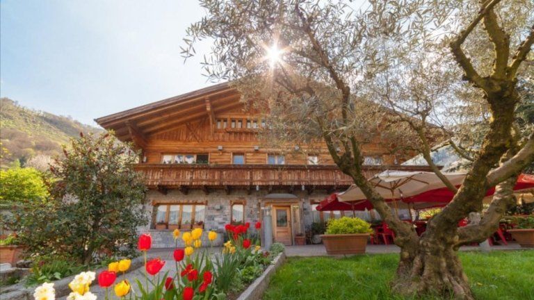 ristorante immerso nel verde