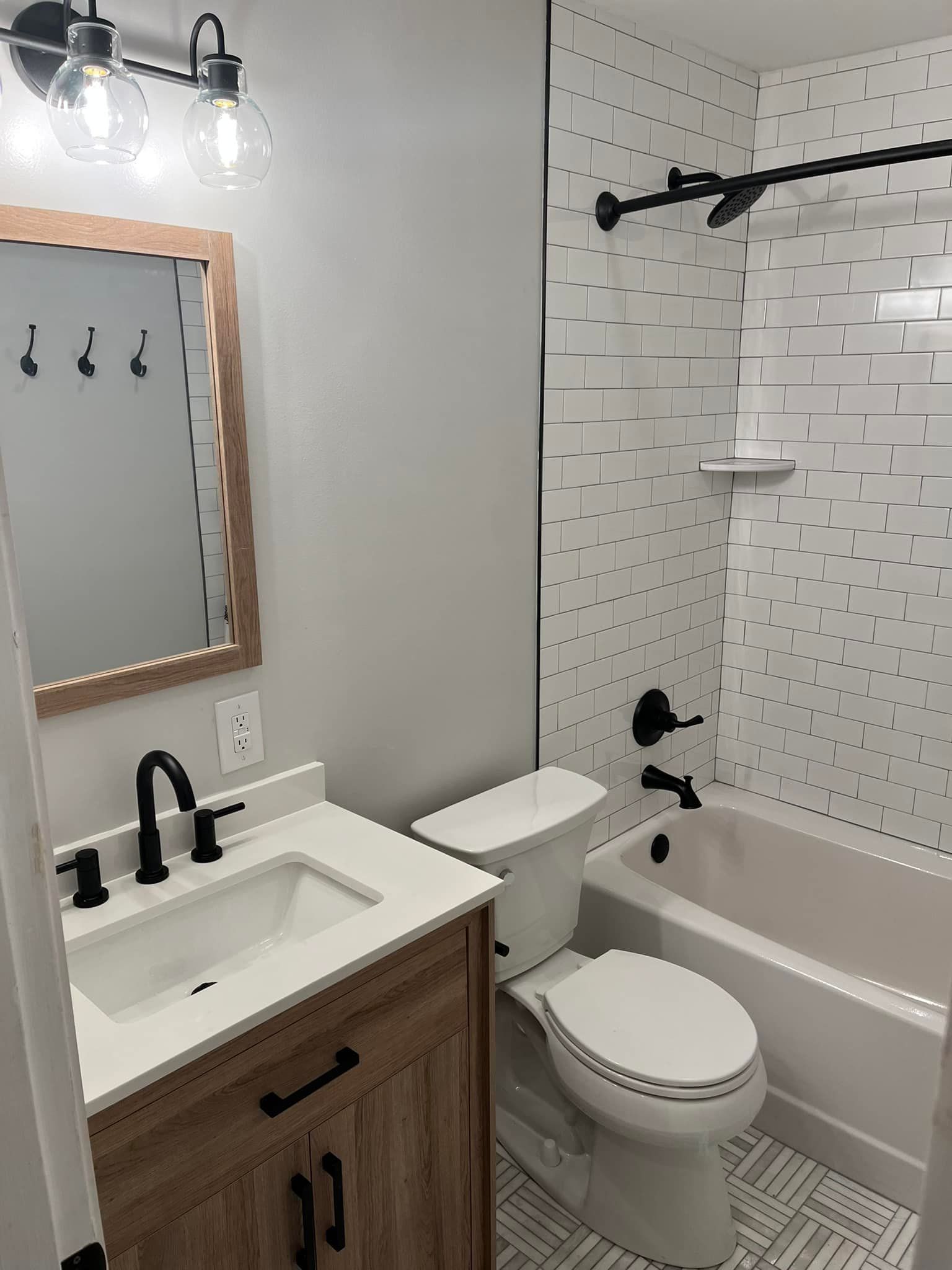 Bathroom 7 | Louisville, KY | Archer Services