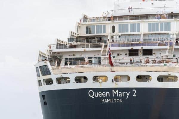 Queen Mary 2 Cruise Ship — Zen Luxury Retreats in Darwin City, NT