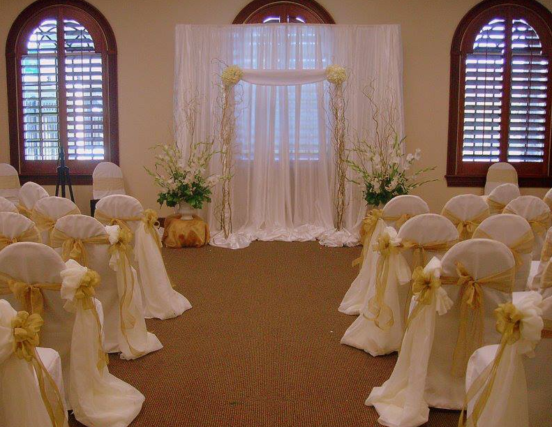 Wedding Arch in Private Room — Tampa, FL — Events At The Chester H. Ferguson Law Center