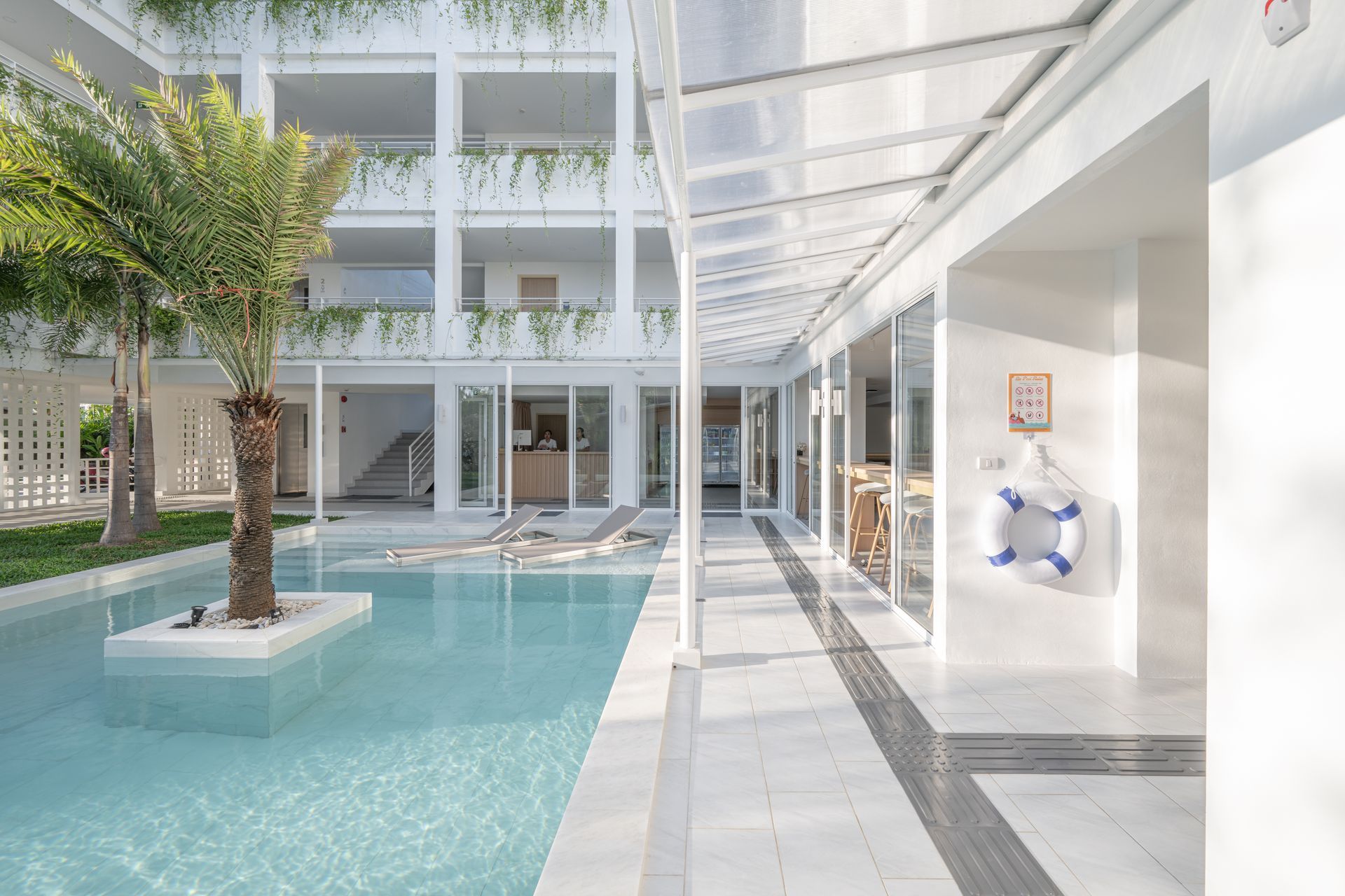 Lis Hotel Chiangmai - Pool