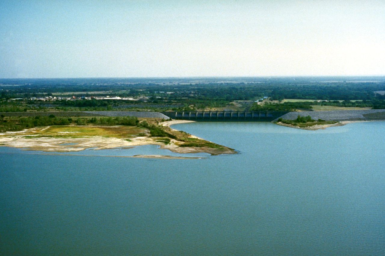 Campus-Realtors-Lake-Waco