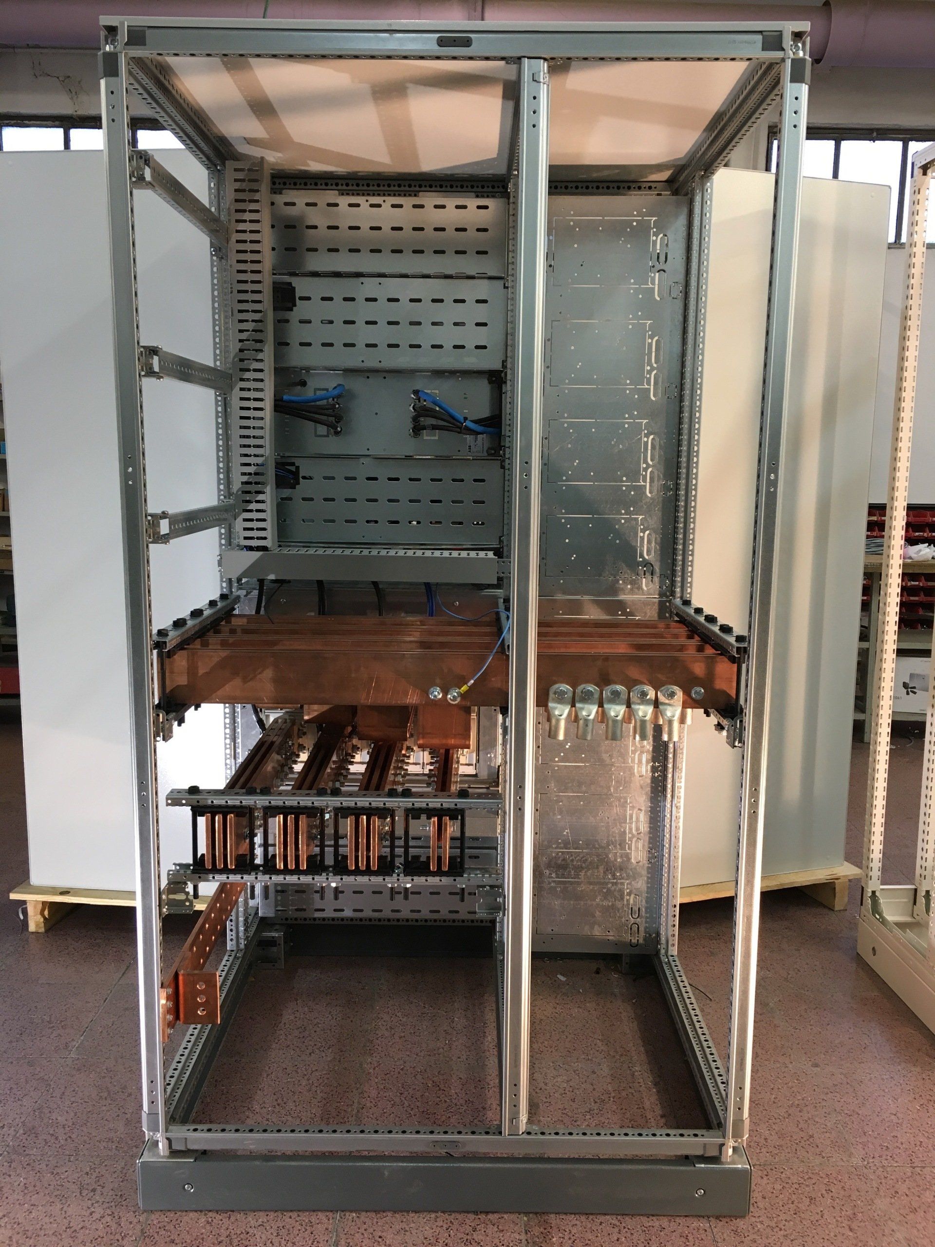 Impianti elettrici industriali e civili - installazione e manutenzione