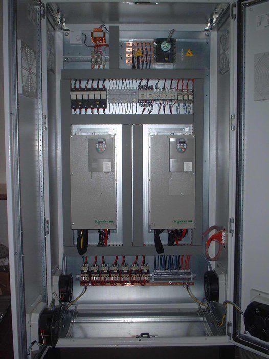 manutenzione di impianto elettrico