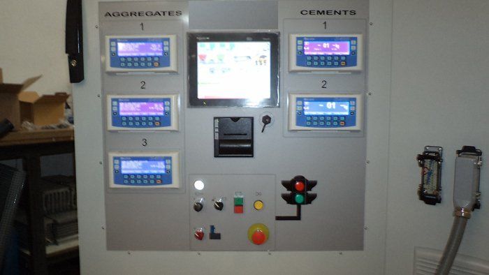 quadro elettronico di impianti industriali