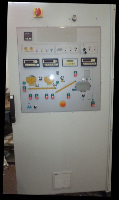 quadro elettrico di distribuzione