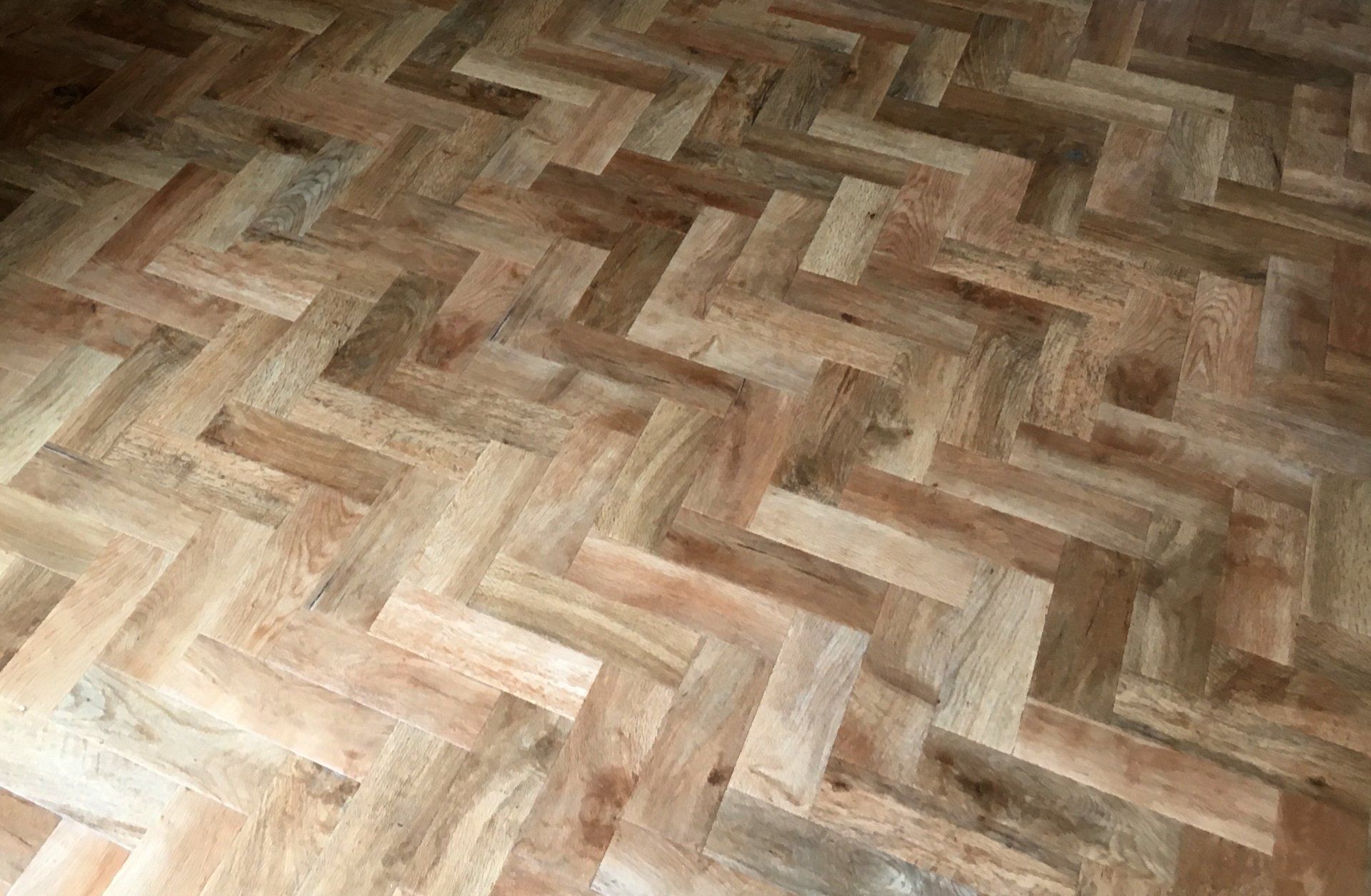 Luxury Vinyl Tiles (LVT)
