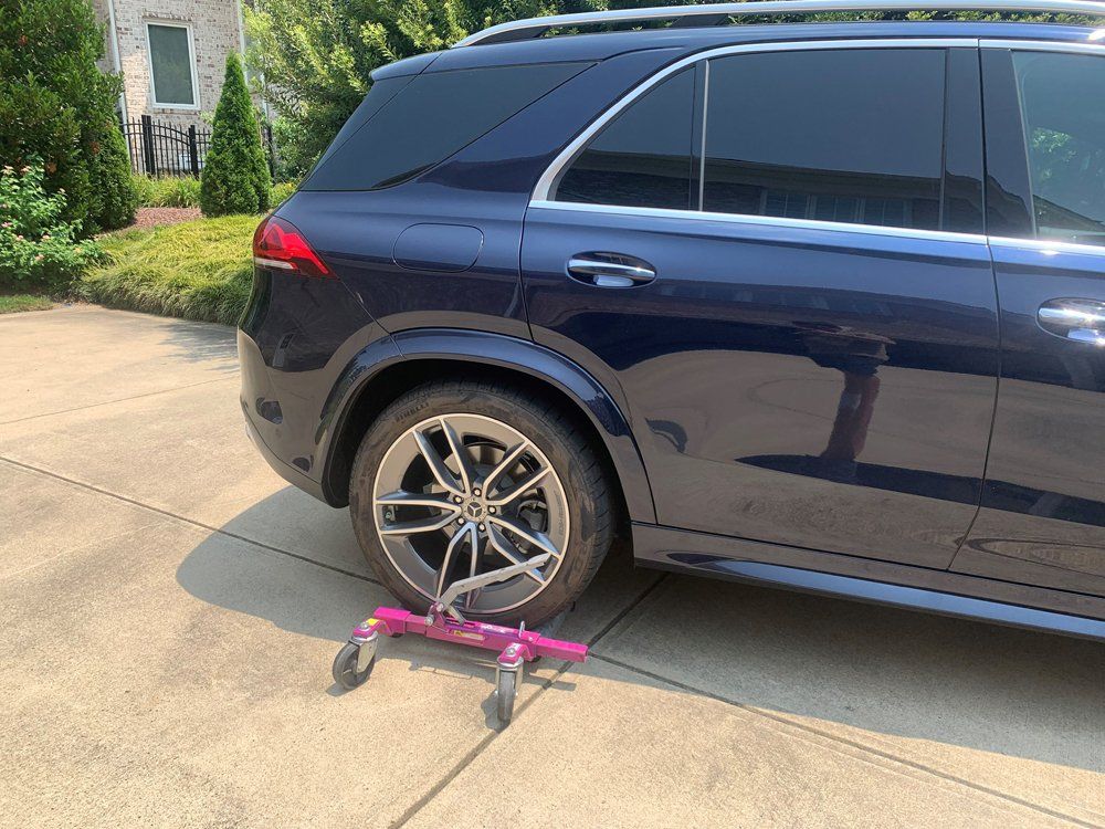 Deliver-It-Fast Towing