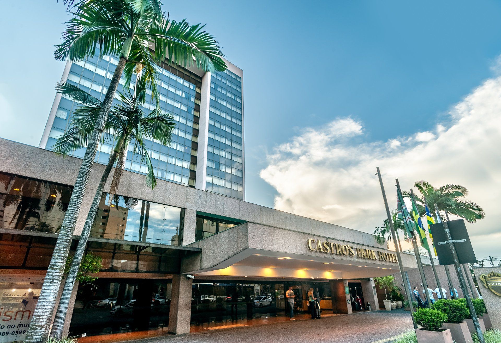 Reserve online Hotel em Goiânia | Castros Park Hotel